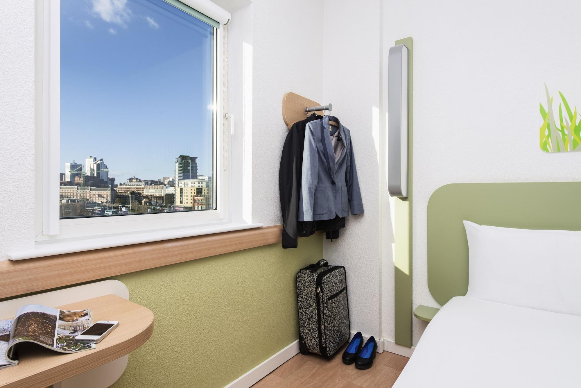 Ibis Budget Centre Crown Point Road